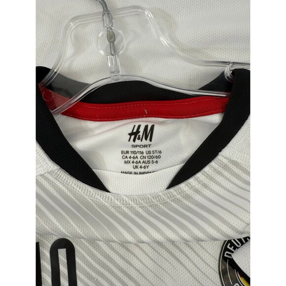 H&M Boys Germany Jersey Set 2 pc Top & Shorts Size 5T/6 - Picture 3 of 3